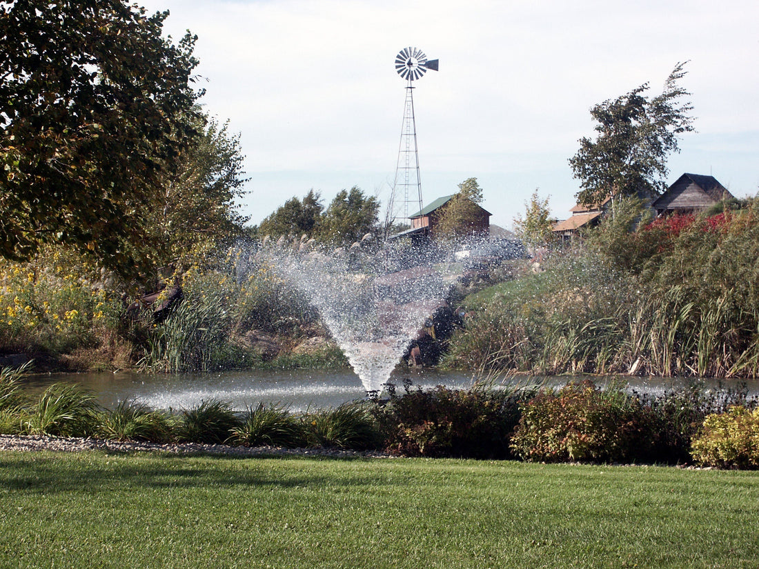 Kasco 4400HVFX 1 HP 240 Volt Aerating Pond Fountain